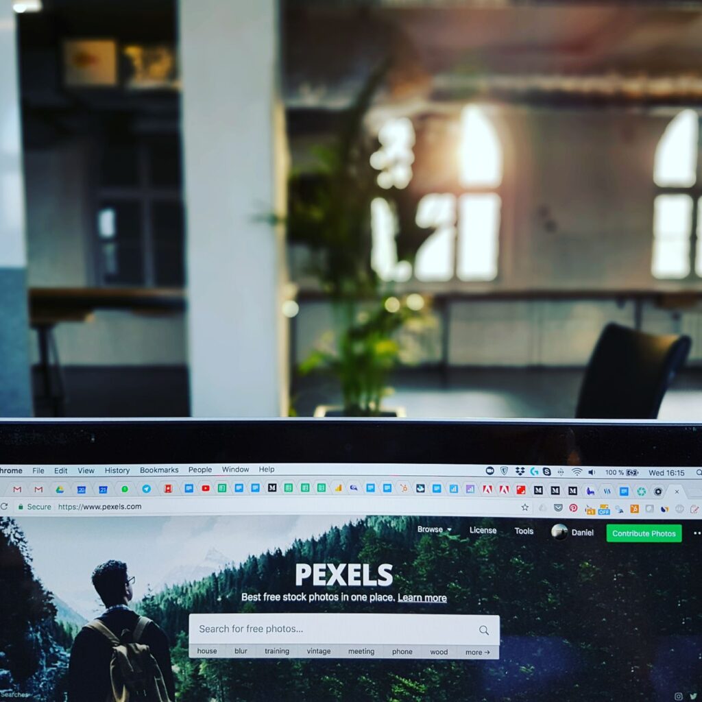 ¿Qué es un dominio y por qué es crucial para tu web? 1 pexels photo 890065